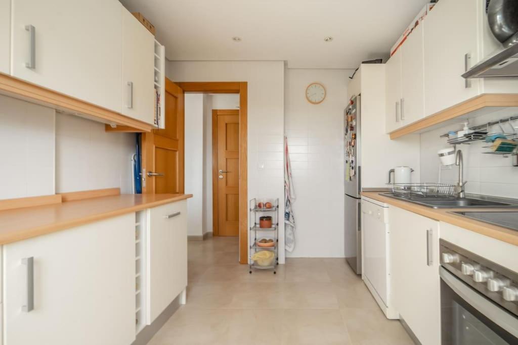 Appartement 2 Bed Flat/apartment On La Golf